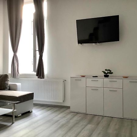 Belvarosi Apartman 1 Apartment มิชโคลซ์ ภายนอก รูปภาพ