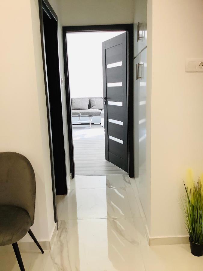 Belvarosi Apartman 1 Apartment มิชโคลซ์ ภายนอก รูปภาพ
