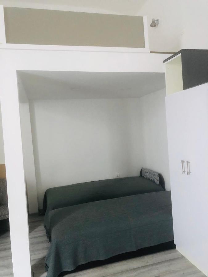 Belvarosi Apartman 1 Apartment มิชโคลซ์ ภายนอก รูปภาพ